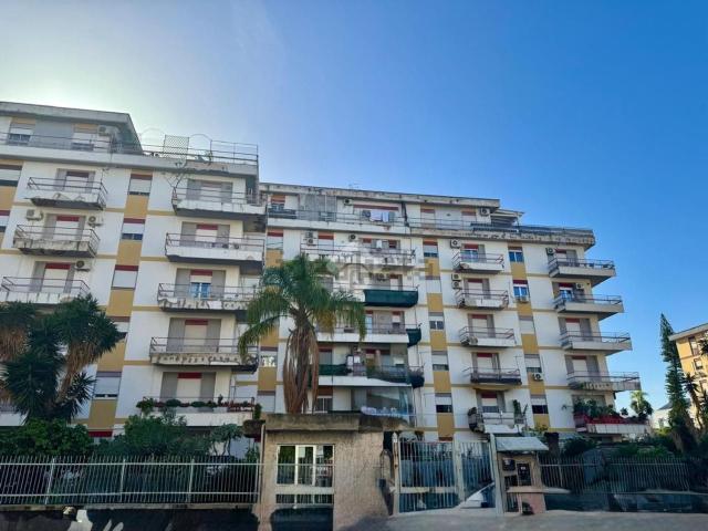 Appartamento in vendita di 125 m² in Via Giuseppe Pianell, 11