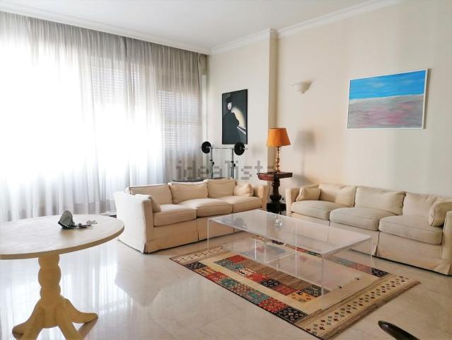 Appartamento in vendita di 125 m² in Via Giuseppe Vigoni, 12