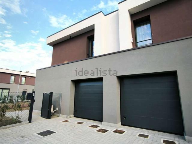Appartamento in vendita di 125 m² in Via Giacomo Matteotti