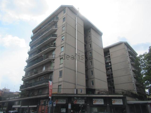 Appartamento in vendita di 125 m² in Via Giosuè Carducci, 8