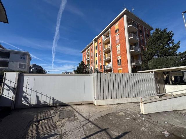 Appartamento in vendita di 125 m² in Via Giotto, 50