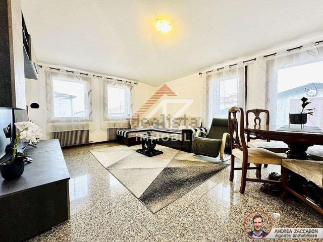 Appartamento in vendita di 125 m² in Via Guglielmo Marconi
