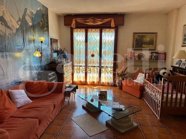 Appartamento in vendita di 125 m² in Via Guido Rossa