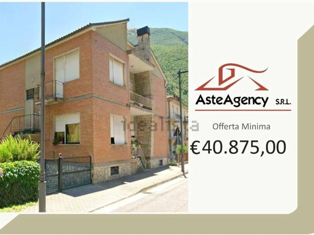 Appartamento in vendita di 125 m² in Via D. Alighieri, 65