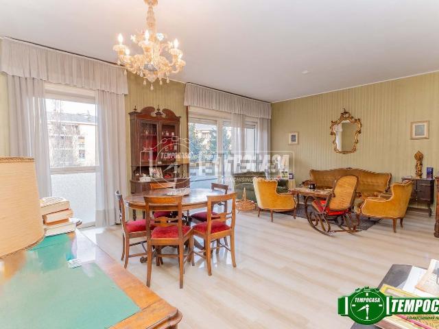 Appartamento in vendita di 125 m² in Via Don Carlo Gnocchi, 12