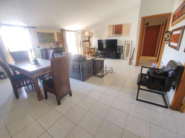 Appartamento in vendita di 125 m² in Via de Nicola