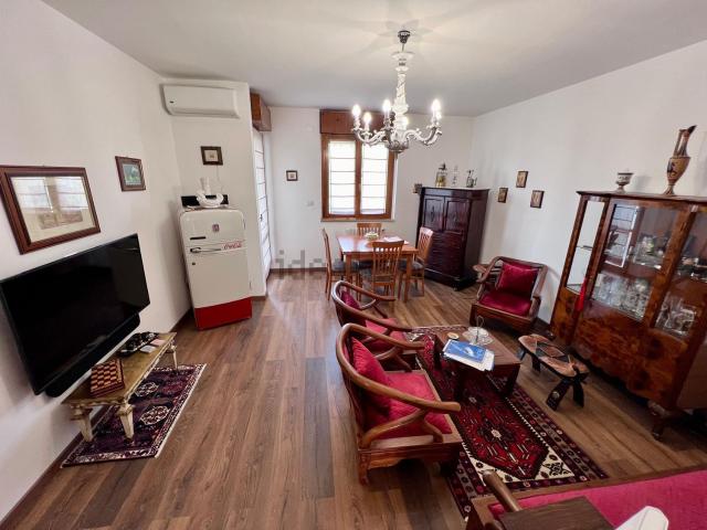 Appartamento in vendita di 125 m² in Via dei Fiordalisi, 13