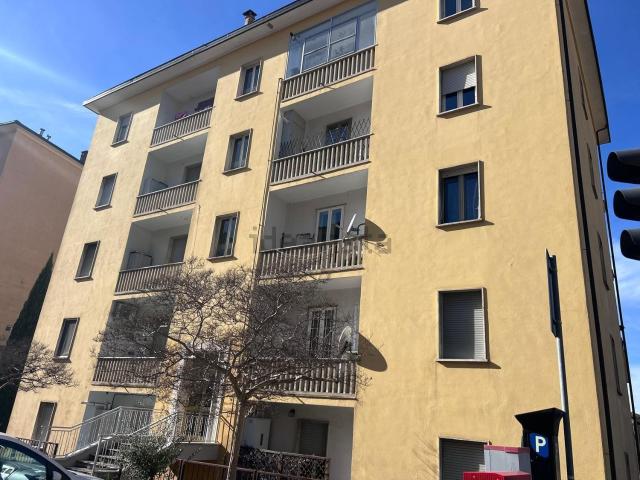 Appartamento in vendita di 125 m² in Via dei Filosofi, 39