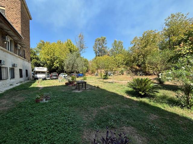 Appartamento in vendita di 125 m² in Via dei Prati Fiscali