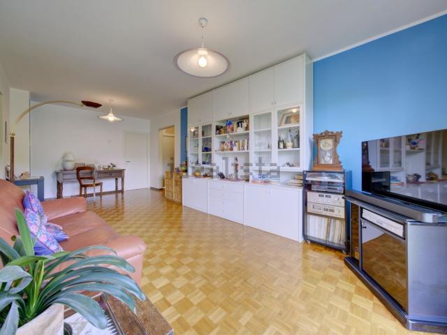 Appartamento in vendita di 125 m² in Via della Costa, 41