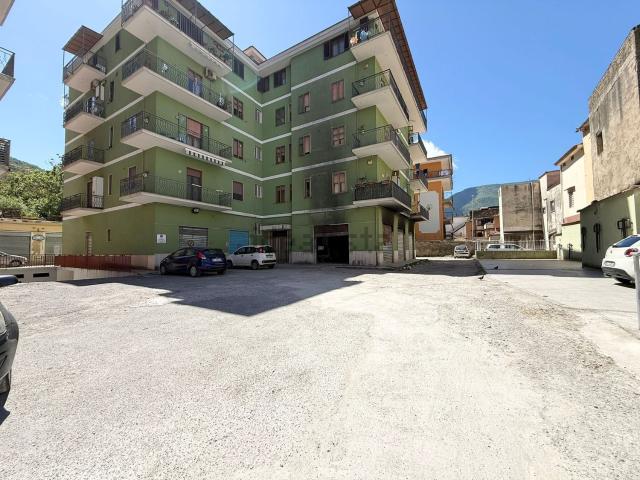 Appartamento in vendita di 125 m² in Via della Libertà, 4