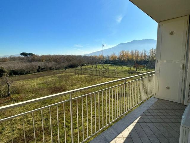 Appartamento in vendita di 125 m² in Via delle Gemme, 25