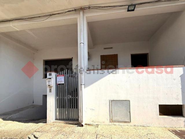 Appartamento in vendita di 125 m² in Via delle Perdonanze, 28