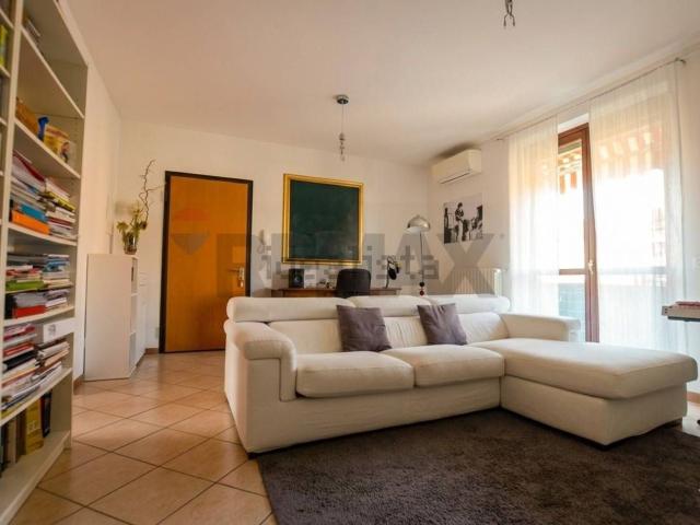 Appartamento in vendita di 125 m² in Via Enzo Ferrari