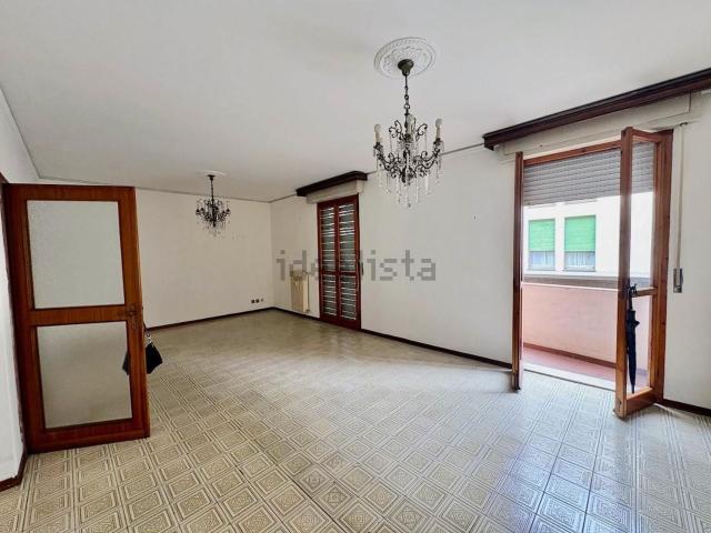 Appartamento in vendita di 125 m² in Via Enrico Fermi, 6