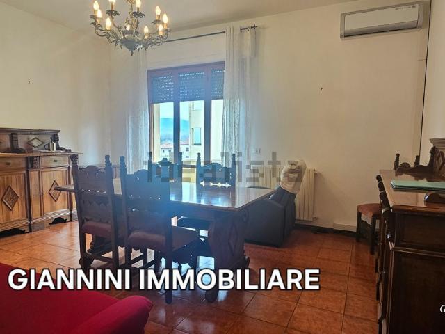 Appartamento in vendita di 125 m² in Via Enrico Pea