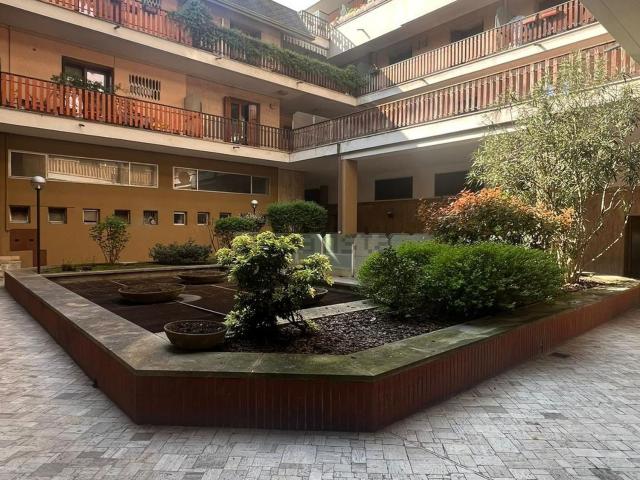 Appartamento in vendita di 125 m² in Via Ernesto Cairoli, 5