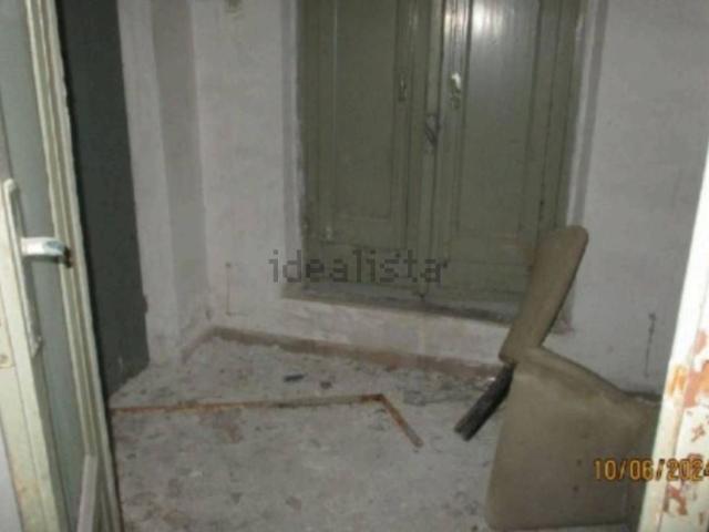 Appartamento in vendita di 125 m² in Via Forca Caruso, 34
