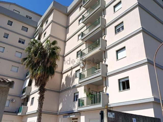 Appartamento in vendita di 125 m² in Via Ferruccio Parri, 7