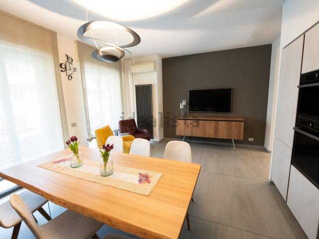 Appartamento in vendita di 125 m² in Via Fiumicello, 18