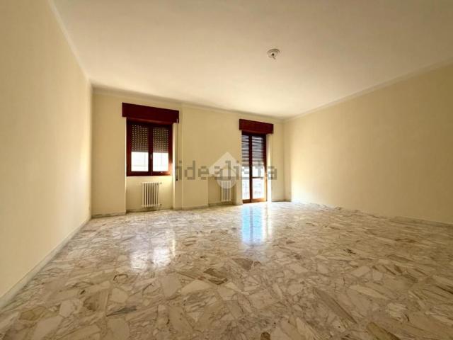 Appartamento in vendita di 125 m² in Via Filippo Turati, 13