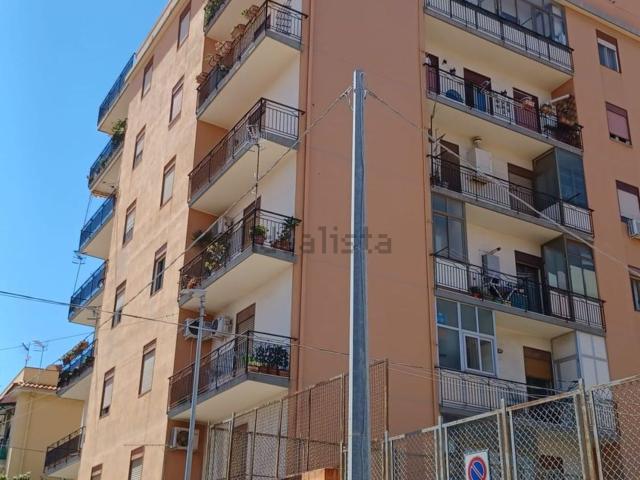 Appartamento in vendita di 125 m² in Via Francesco Miceli, 1