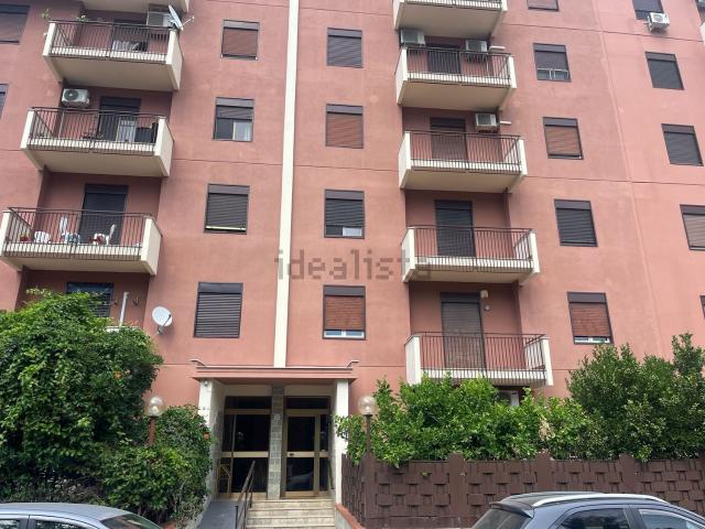 Appartamento in vendita di 125 m² in Via Francesco Donzelli, 14