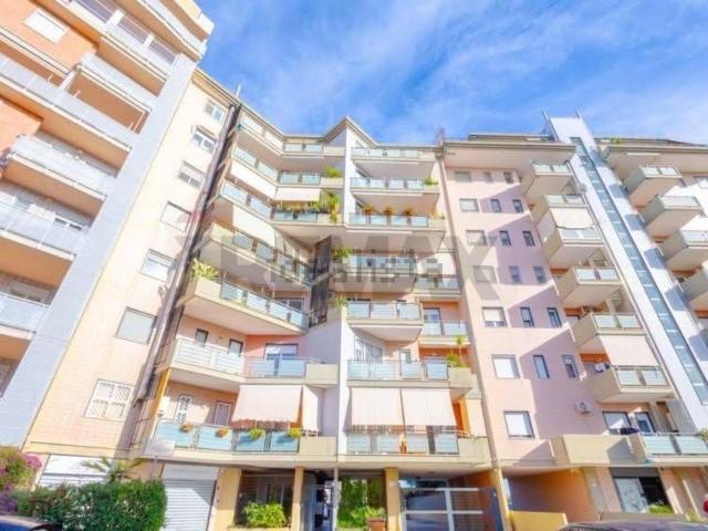 Appartamento in vendita di 125 m² in Via Fratelli De Filippo, 27