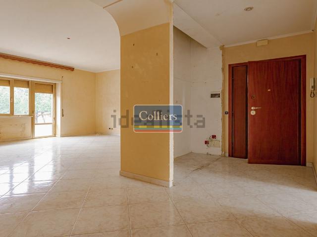 Appartamento in vendita di 125 m² in Via Frisa