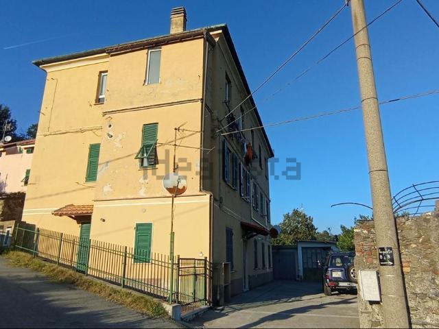 Appartamento in vendita di 125 m² in Via Inferiore Rocca dei Corvi, 16