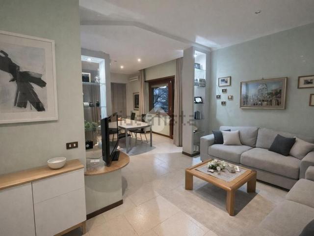Appartamento in vendita di 125 m² in Via Isole del Capo Verde, 220