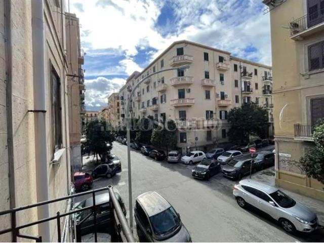 Appartamento in vendita di 125 m² in Via Orazio Antinori