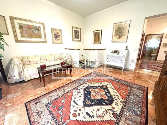 Appartamento in vendita di 125 m² in Via Luigi Cherubini