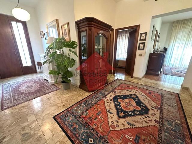 Appartamento in vendita di 125 m² in Via Luigi Cherubini