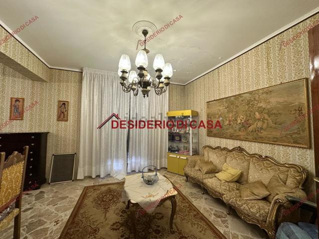 Appartamento in vendita di 125 m² in Via Luigi Einaudi, 21