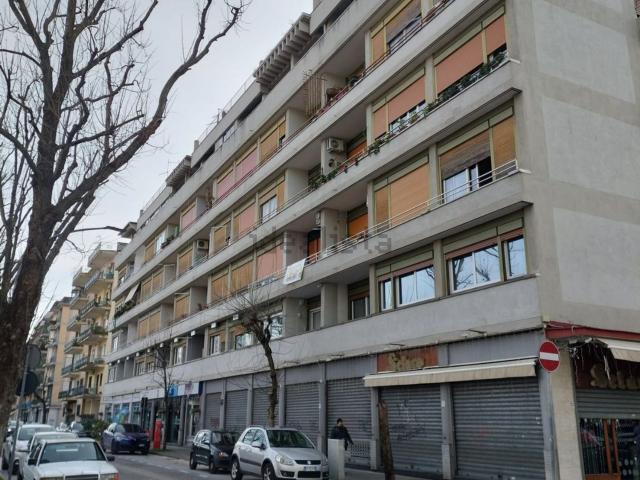 Appartamento in vendita di 125 m² in Via Luigi Settembrini