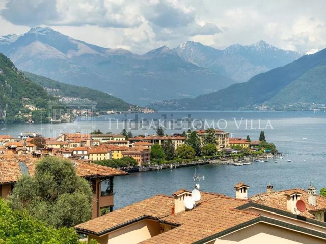 Appartamento in vendita di 125 m² in Via Monsignor E. Poletti, 66