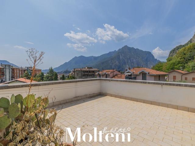 Appartamento in vendita di 125 m² in Via Montebello, 23