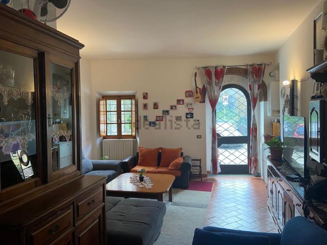 Appartamento in vendita di 125 m² in Via Montebuoni, 107