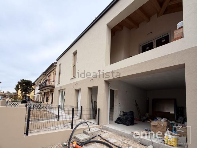 Appartamento in vendita di 125 m² in Via Mazzini