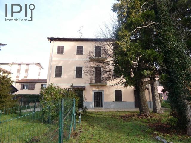 Appartamento in vendita di 125 m² in Via Madonna del Bosco