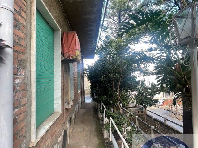 Appartamento in vendita di 125 m² in Via Marina, 2