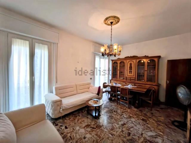 Appartamento in vendita di 125 m² in Via Mario Angeloni