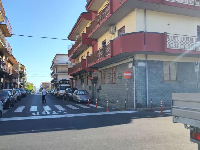 Appartamento in vendita di 125 m² in Via Martiri di Via Fani, 34