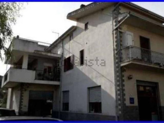 Appartamento in vendita di 125 m² in Via Michele Molinaro, 32