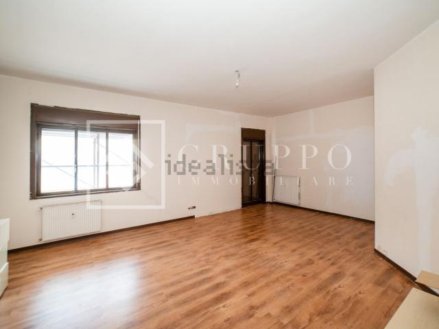 Appartamento in vendita di 125 m² in Via Mura dei Francesi, 195