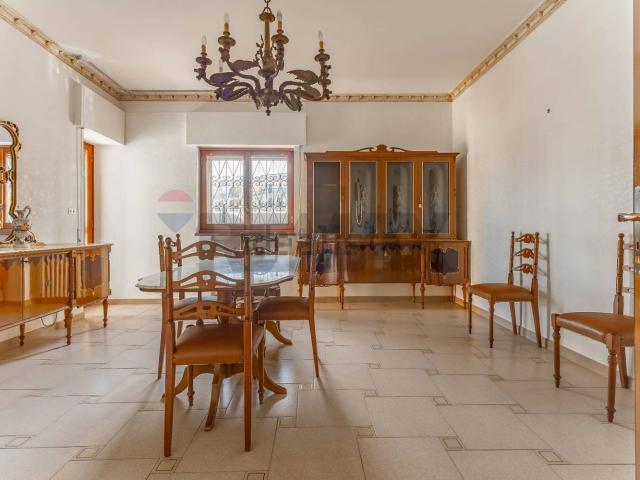 Appartamento in vendita di 125 m² in Via Nicola Colonna, 4