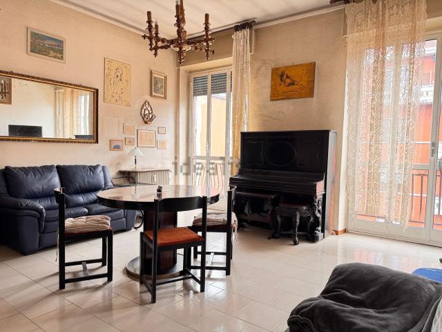 Appartamento in vendita di 125 m² in Via Numa Pompilio