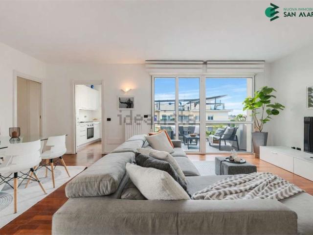 Appartamento in vendita di 125 m² in Via Savona, 127