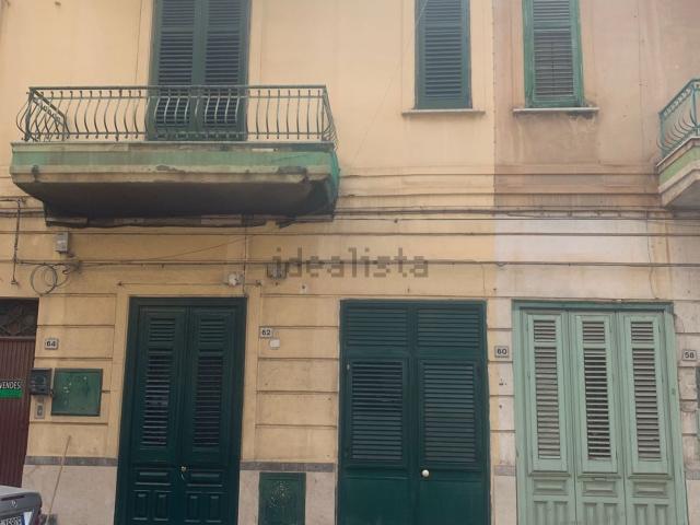 Appartamento in vendita di 125 m² in Via Sacerdote Angelo Andrea Sammarco, 64